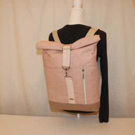 Rolltoprucksack nr.15