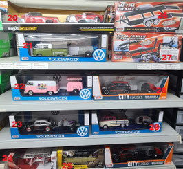 Lot 2 Lagerräumung Personenwagen 1 zu 24