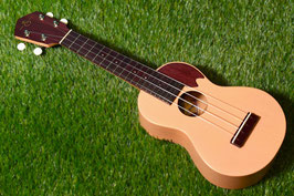 NEW/SAKURA UKULELE SUS-SAKURA BLONDE Soprano