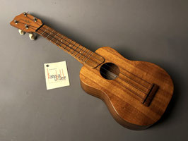 VINTAGE/Kamaka SOPRANO WhiteLabel【VINTAGE/1970s】