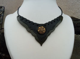 Collier en cuir