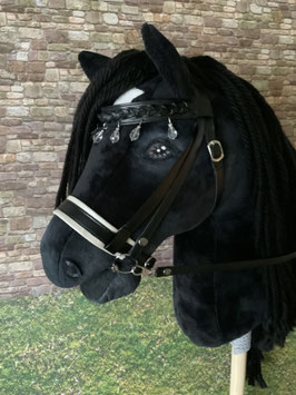 "Black Velvet" Hobby Horse, Traum in Schwarz