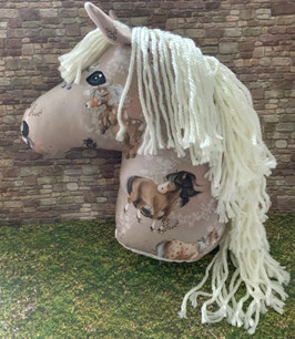 Pferdekissen süße Pferdeherde