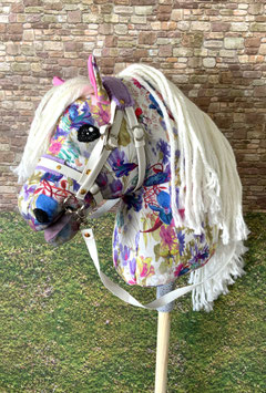 Hobby Horse Floral Phantasie