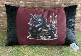 Kissen Gothic-Einhorn in Coffin