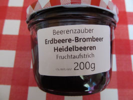 Beerenzauber  mit Erdbeere-Brombeere-Heidelbeere  200g F256
