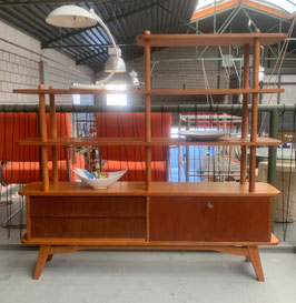 Houten stokkenkast