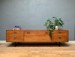 Breed houten dressoir