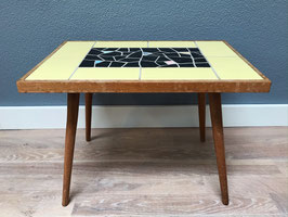 Houten bijzettafel met tegels