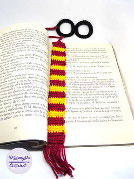 Bookmark scarf with glasses inspired by Harry Potter cotton crochet handmade