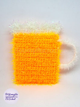Tawashi crocheted beer mug sponge