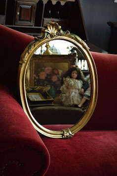 Zlaté oválne zrkadlo 42 x 60cm