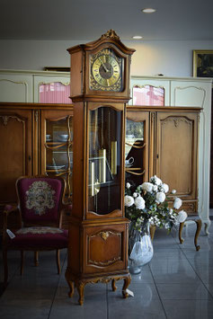 Nádherné stojace hodiny Chippendale