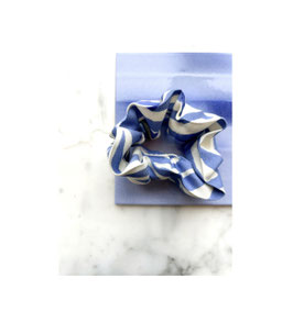 SCRUNCHIE / zebra