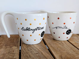 Bundle: Lieblingstasse + Smile – handbemalt, fröhlich, gepunktet