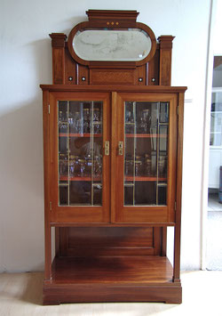 Jugendstil Vertiko mit Aufsatz