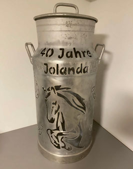 Milchkanne "Pferd mit Hufeisen"