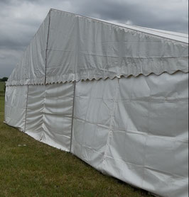 Zelthalle 15x30 m mit Stoß (auch als 10 x 30 m aufstellbar) - HT