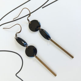 Boucles d'Oreilles Asymétriques DHARMA