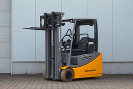 Jungheinrich EFG216 - Triplex