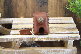 Ledertasche für Zippo in light braun,
