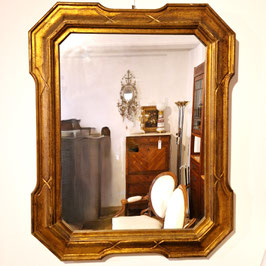 Cornice rettangolare sagomata in oro antico