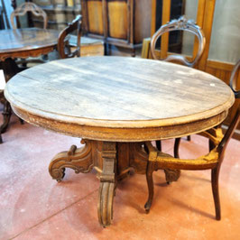 Tavolo ovale antico da restaurare