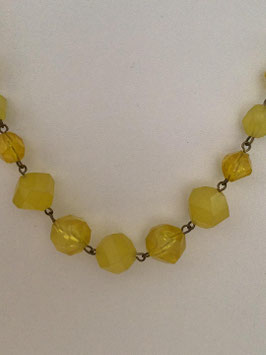 Collier vintage – perles plastique jaune citron