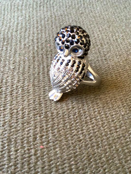 Bague chouette argentée avec strass – diamètre 20 mm