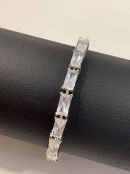 Bracelet argenté élégant – pierres style zircon