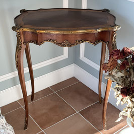 ルイ15世様式　ミニサイドテーブル