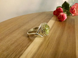 Peridot-Ring