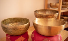 Ticket - Klangschalenmeditation (1 - klassische Klangschalen) - 9.11.25 - 17.30-18.30 h