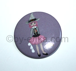 Badge,Witch