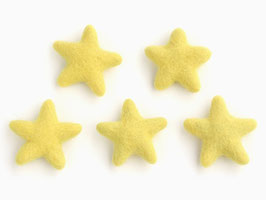 Set pet rumenih zvezdic iz filca