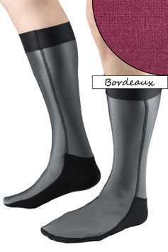 Socken mittellang Bordeaux mit schwarzer Sohle