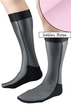 Socken mittellang helles Rosa mit schwarzer Sohle