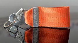 Flight OPS Anhänger classic orange mit Gürtelschlaufe - Alu Etikett