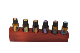 Padoukholz Design Display Doterra/Primavera für 6 ätherische Öle 15 ml Fl. Nr.3