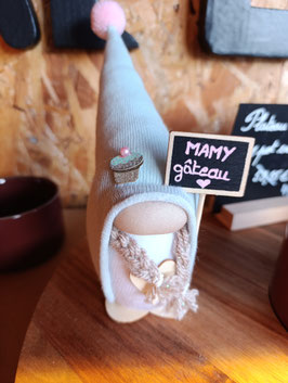 Gnome mamy gâteau