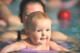 Kurs 81 Babyschwimmen 4-9 Monate Dienstags 10:00 Uhr