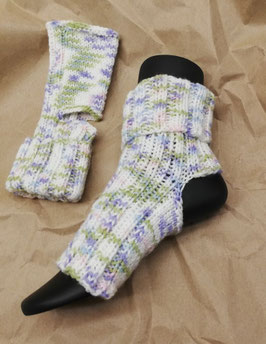 Yogasocken / Pilatessocken handgestrickt