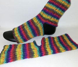 Yogasocken / Pilatessocken handgestrickt