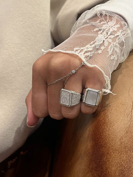 BAGUE OU CHEVALIERE NACRE BLANCHE DORÉE