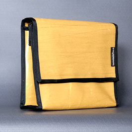 Tasche aus LkW-Plane