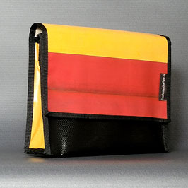 Tasche aus LkW-Plane