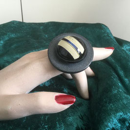 Unikatring "stripes on Stone"