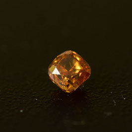 0,23 ct, Fancy Intense Yellow-Orange, VS2, Radiant, IGI Certified