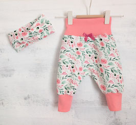 Kuschelhösli aquarell Rosen mint/pink mit Stirnband 56