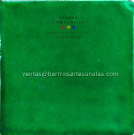 Verde Deslavado: Azulejo Liso Artesanal Mayólica Hecho y Pintado 100% a Mano Tipo Talavera